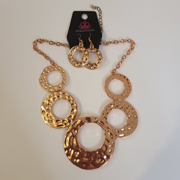 Paparazzi Jewelry - Paparazzi Copper Tone Necklace and Earring Set